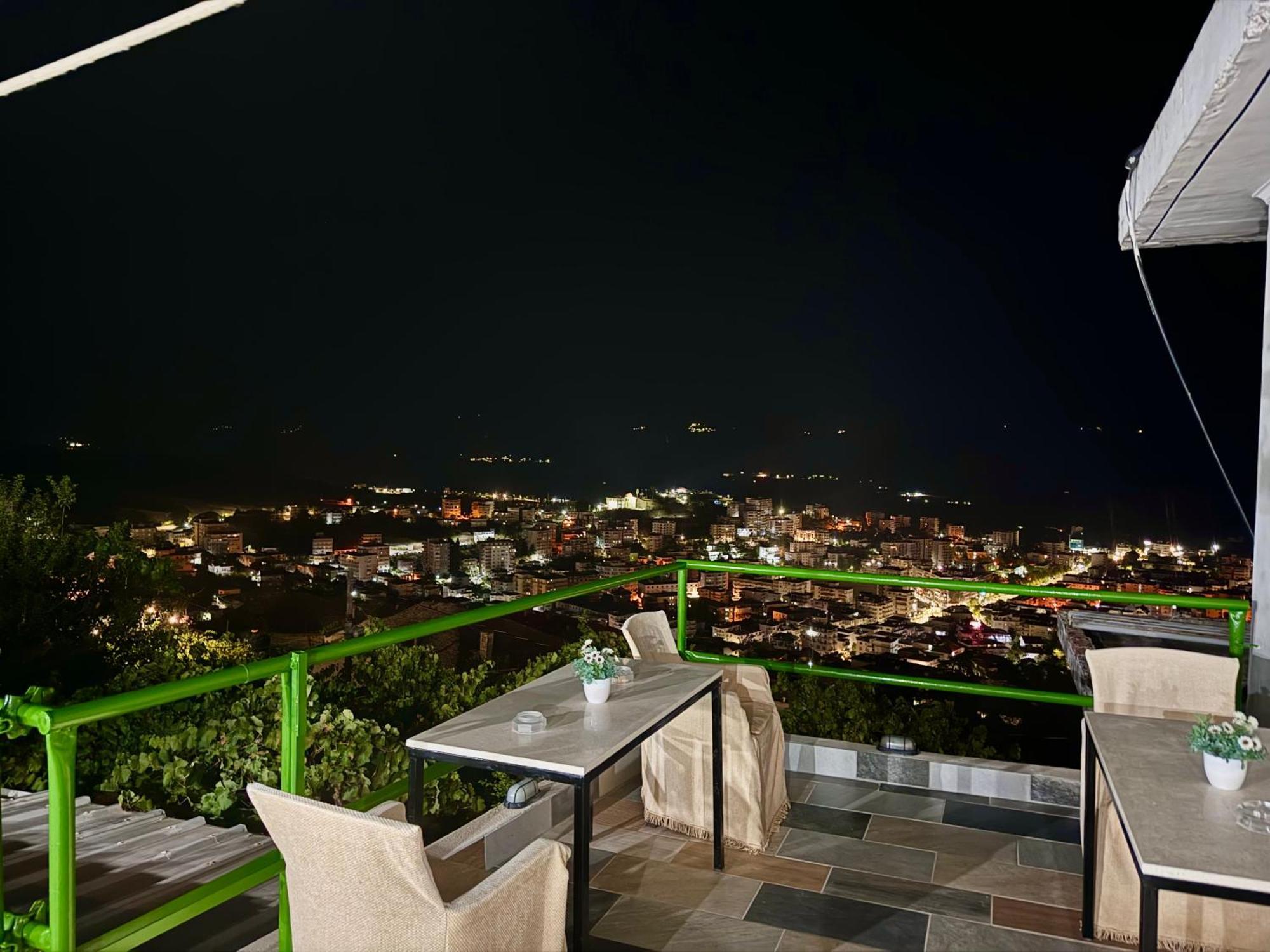 Panoramic View Guest House Gjirokastër Eksteriør billede