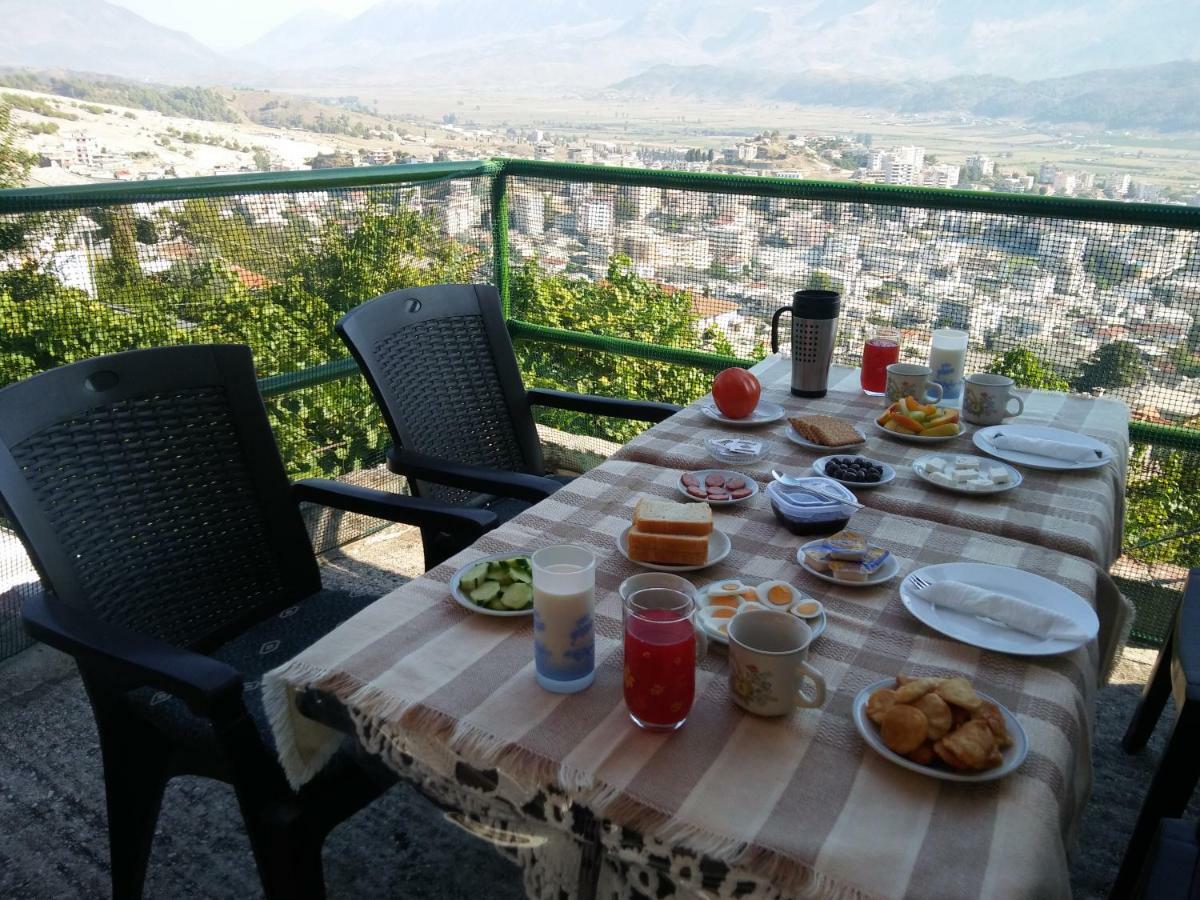 Panoramic View Guest House Gjirokastër Eksteriør billede